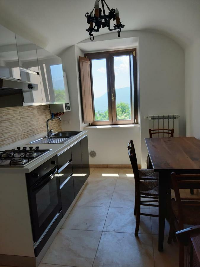 Casa Iacobucci Villa Fagnano Alto Екстериор снимка